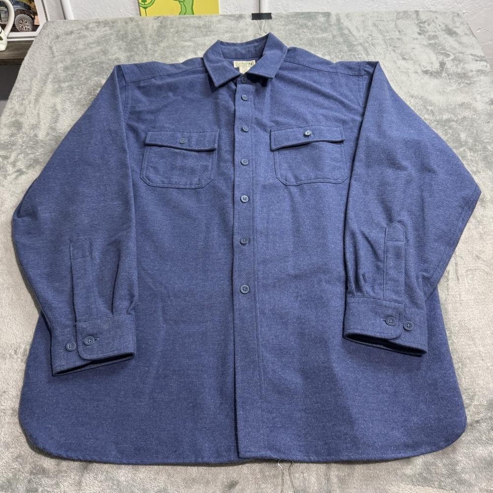 Vintage LL Bean Chamois Cloth Shirt Men's L Blue Heavy Flannel Work Barn Shirt